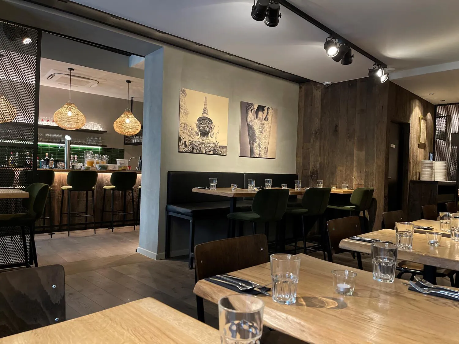 Kin Khao Thai street food, Donkersteeg, Ghent