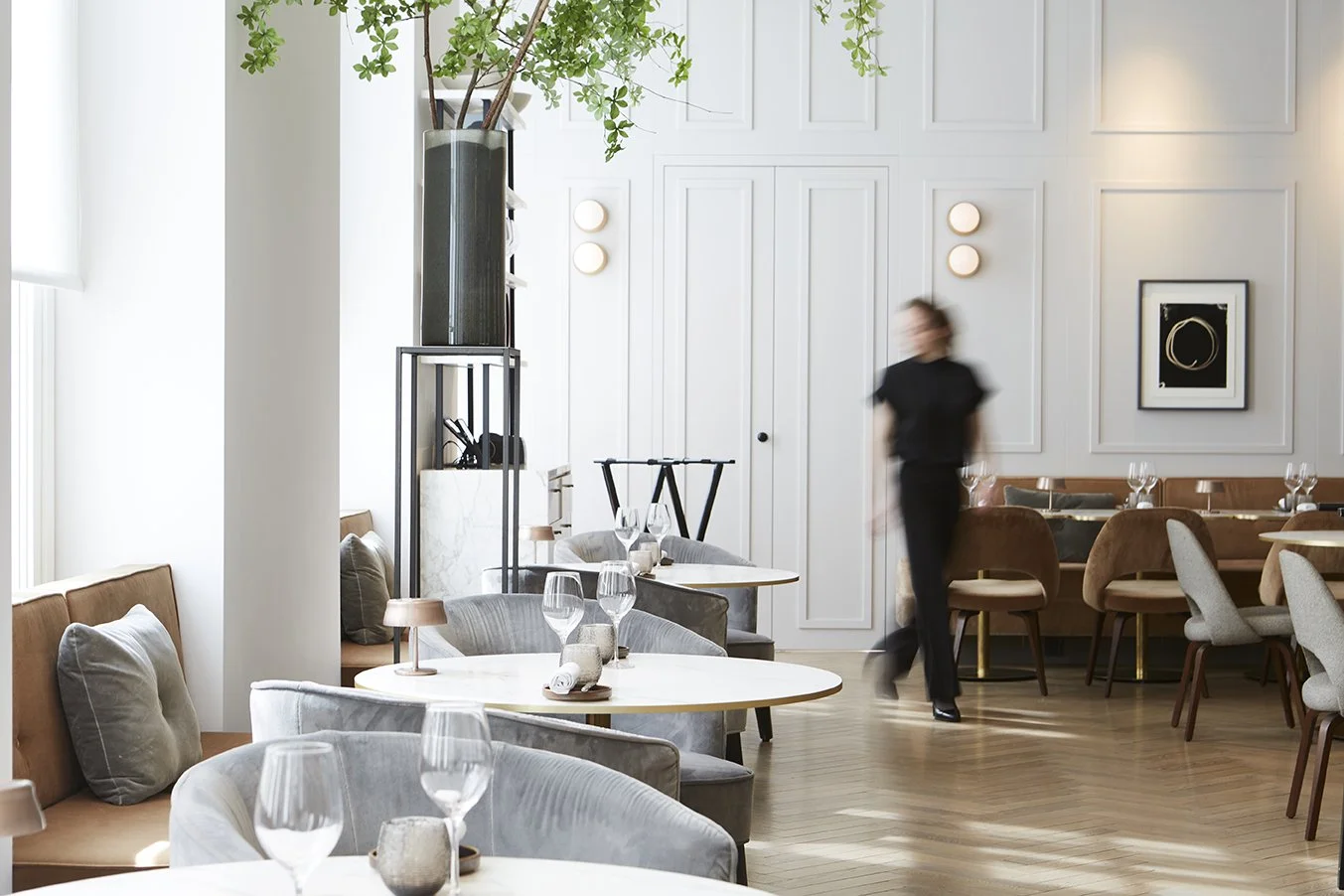 LOF dining room