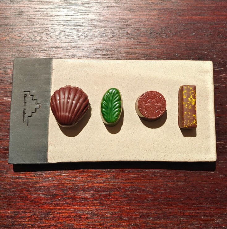 Signature chocolate tasting at Chocolade Ambassade