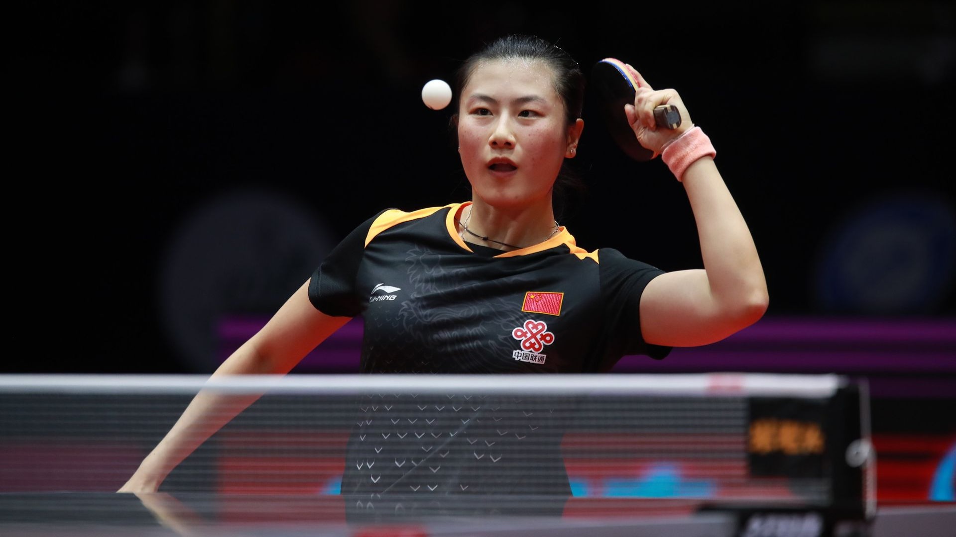 Asset photograph: tomahawk serve