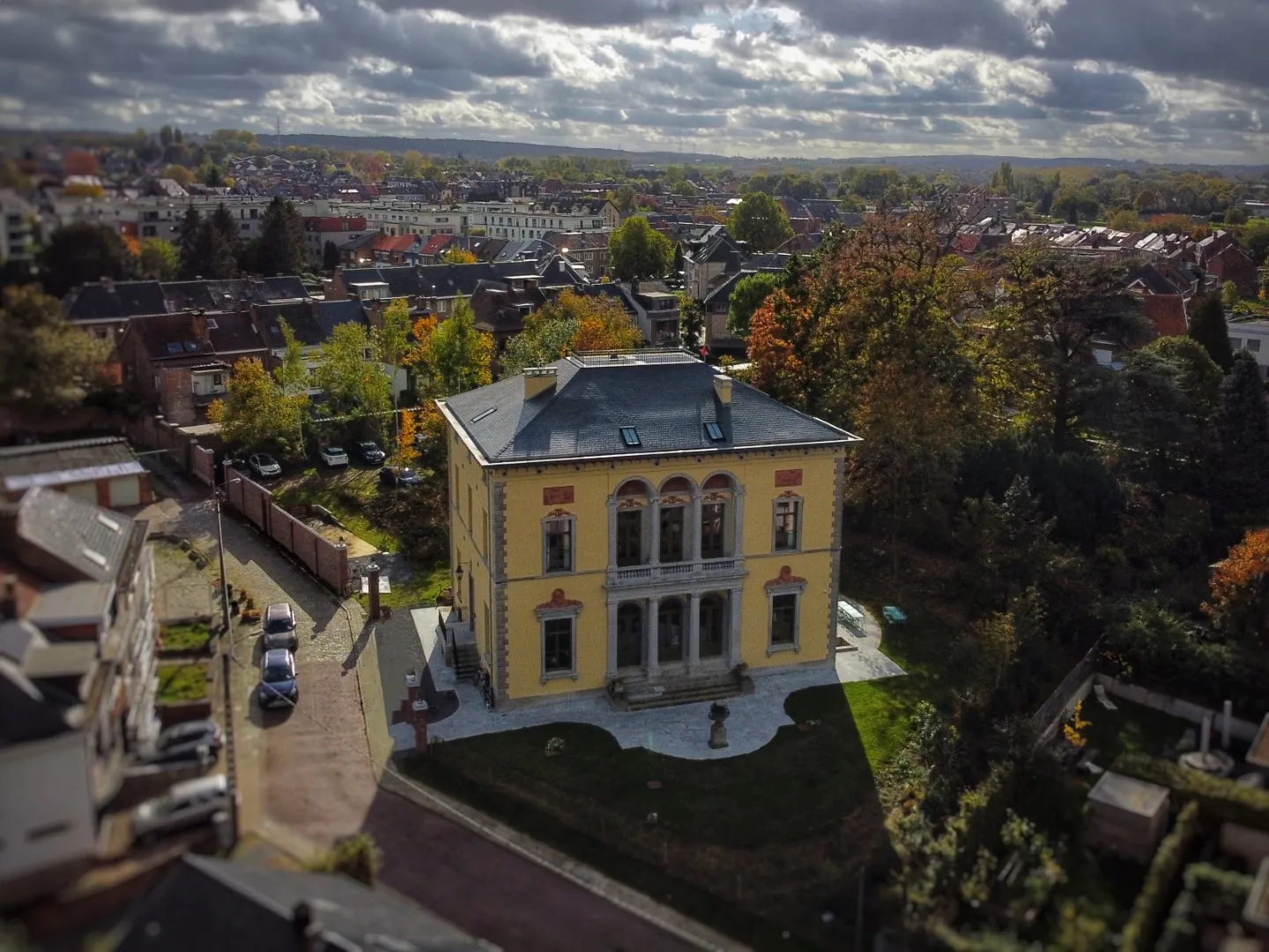 Villa Servais, Halle — restored 19th-century neo-Palladian villa