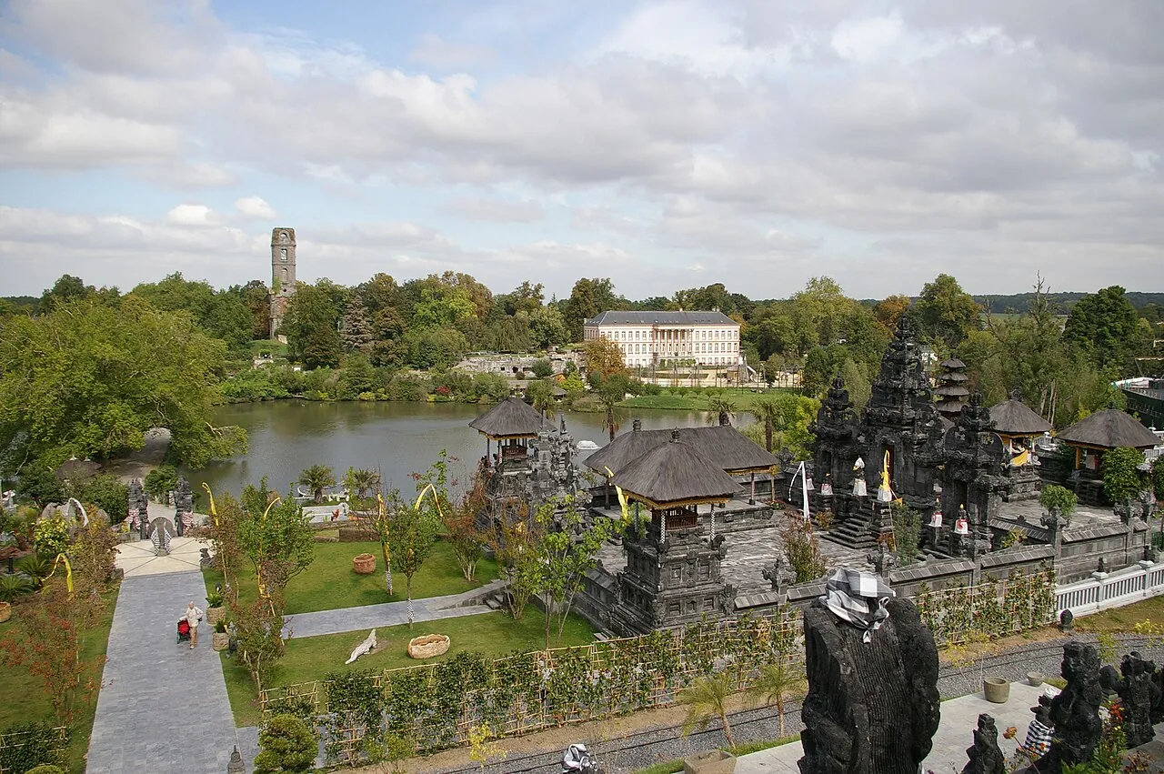 Pairi Daiza park, aerial view