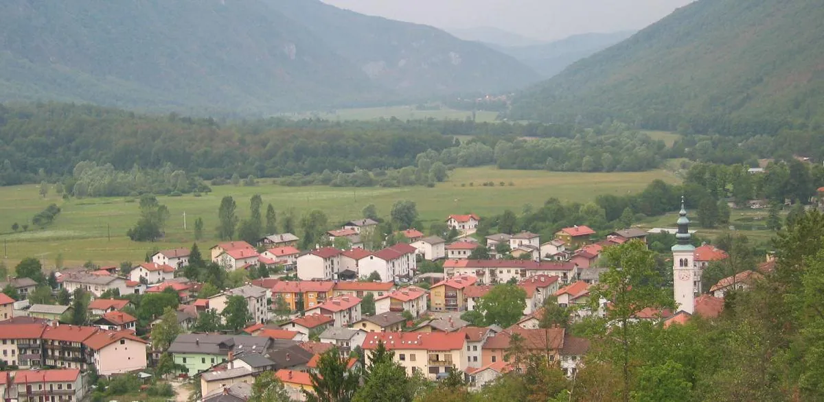 The town of Kobarid, gateway to the Soča Valley