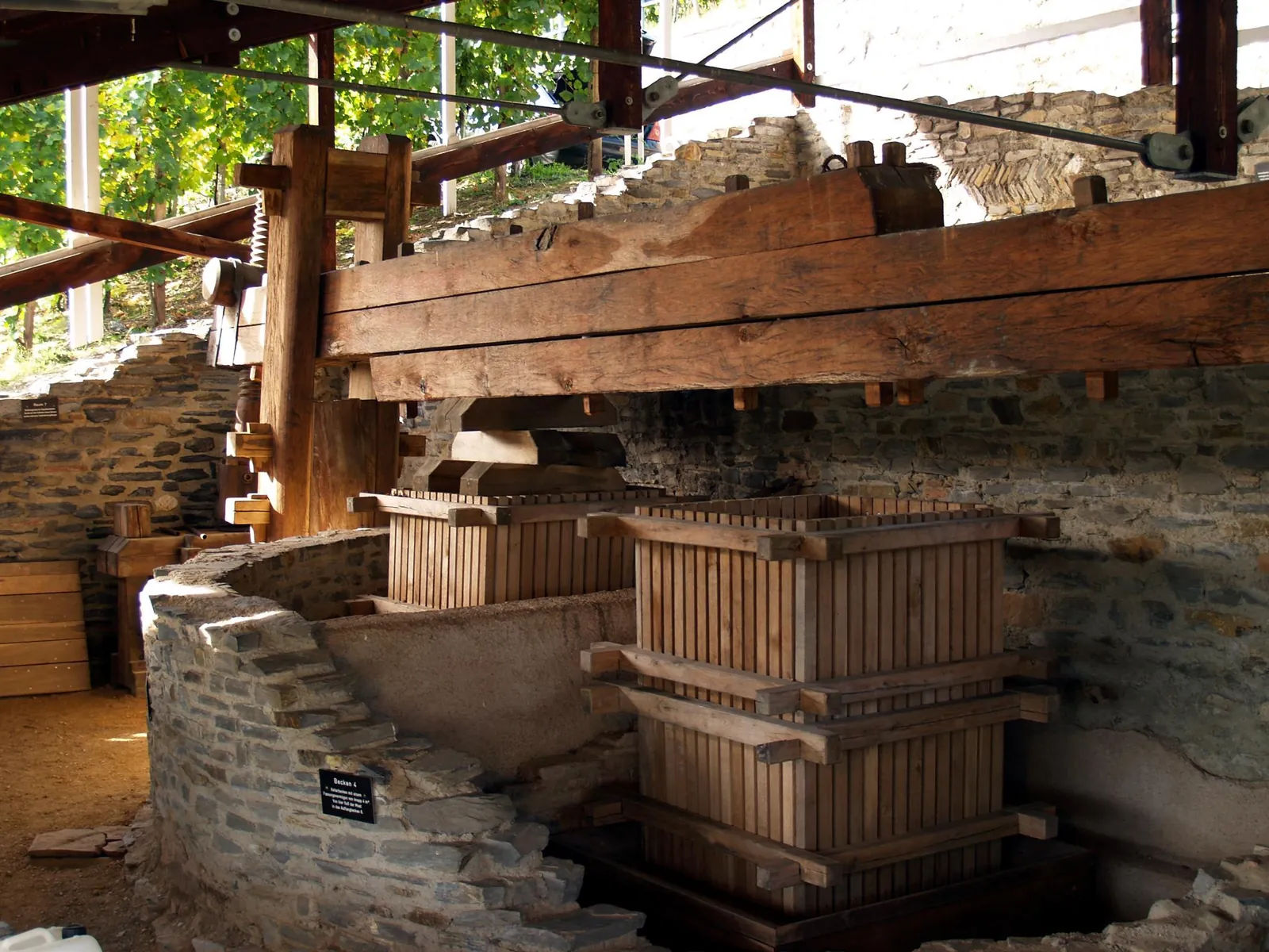 Roman wine press reconstruction Piesport-Niederemmel