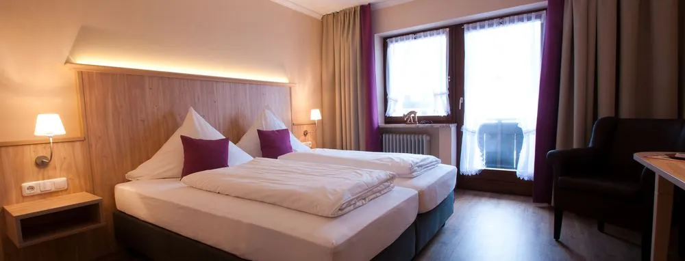 Hotel-Gasthof Sperrer in Grassau village