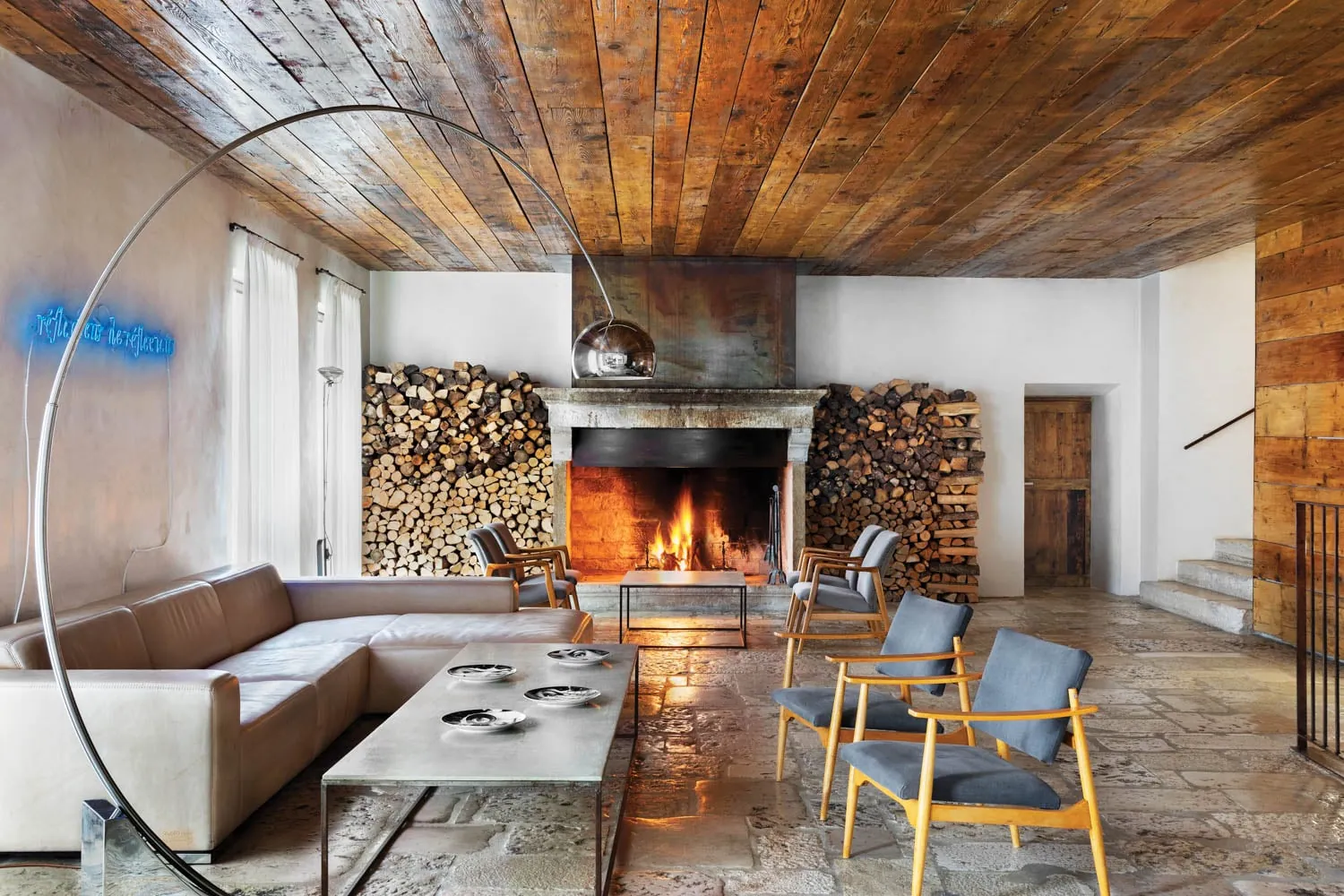 Casadonna interior — Studio Leonardo restoration
