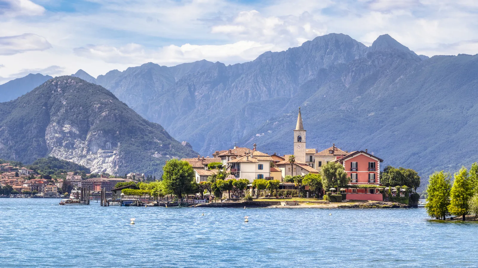 Isola dei Pescatori — fishermen's hamlet
