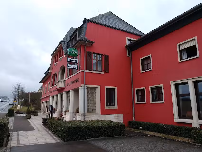 Hôtel de la Frontière exterior