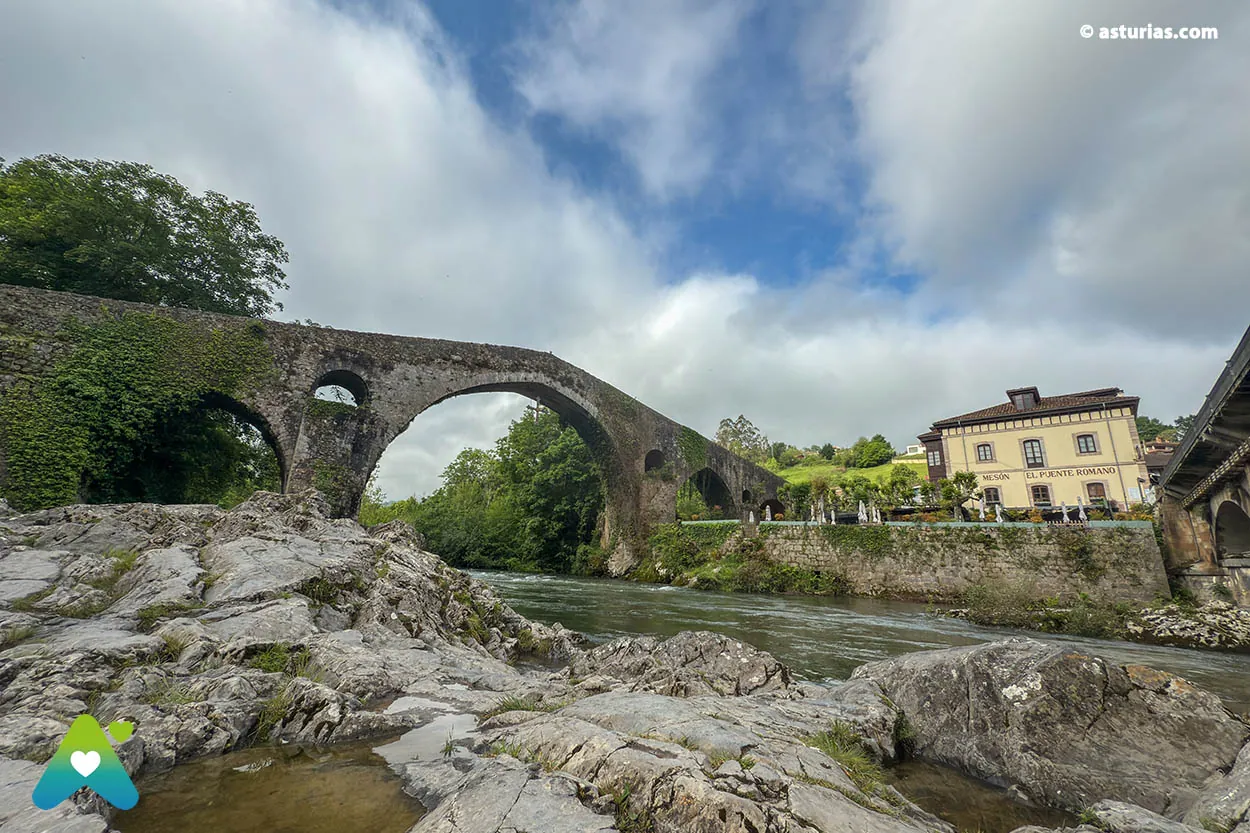 The 14th-century 'Roman' bridge of Cangas de Onís over the Sella with the Victory Cross hanging from its central arch