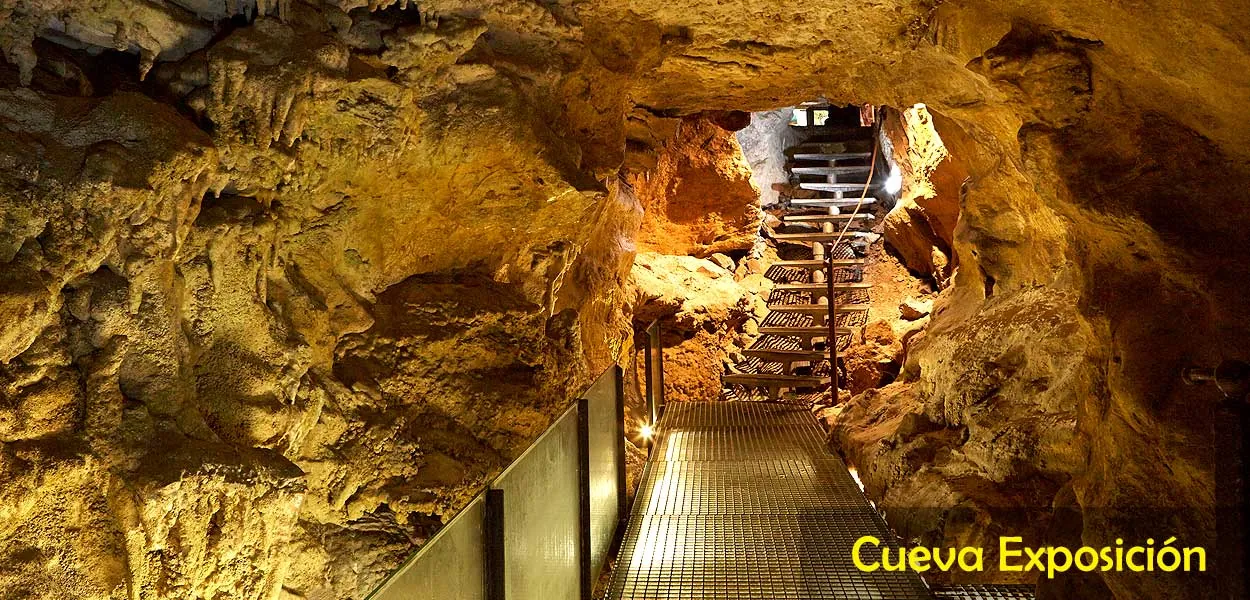 Cueva-Exposición del Queso Cabrales