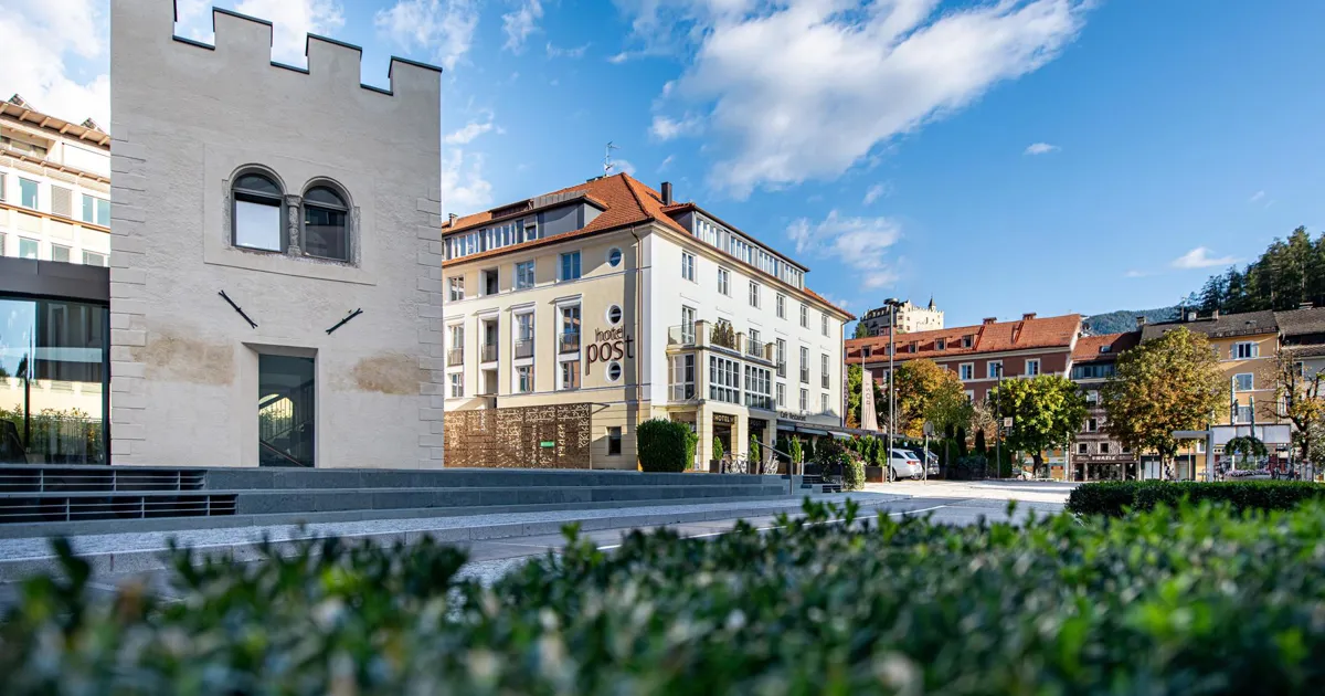Hotel Post Bruneck exterior