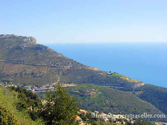 Corniche view over the Mediterranean toward Monaco