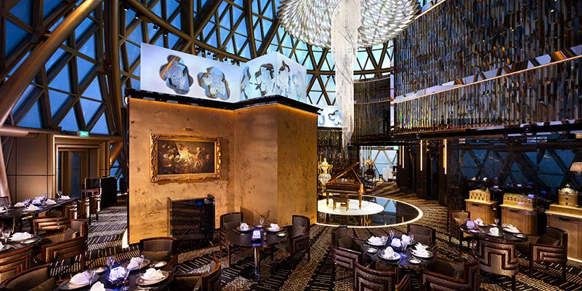 Robuchon au Dôme dining room at Grand Lisboa