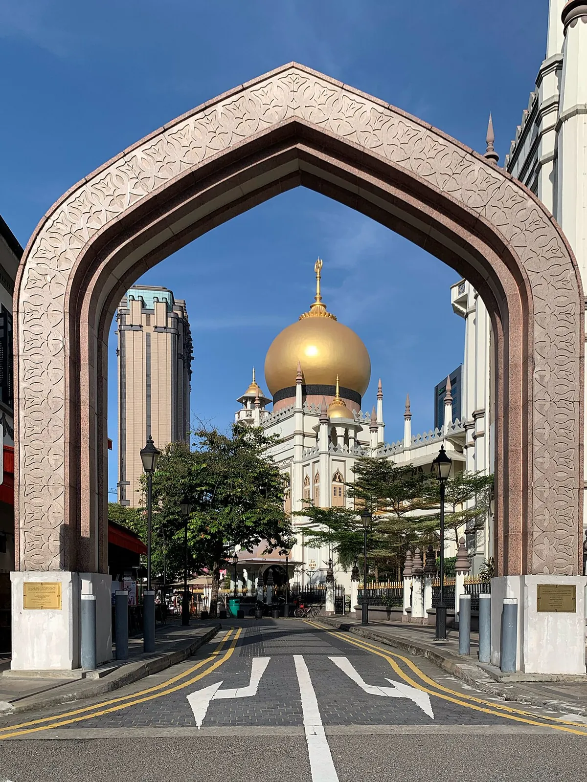 The gold-domed Sultan Mosque in Kampong Glam