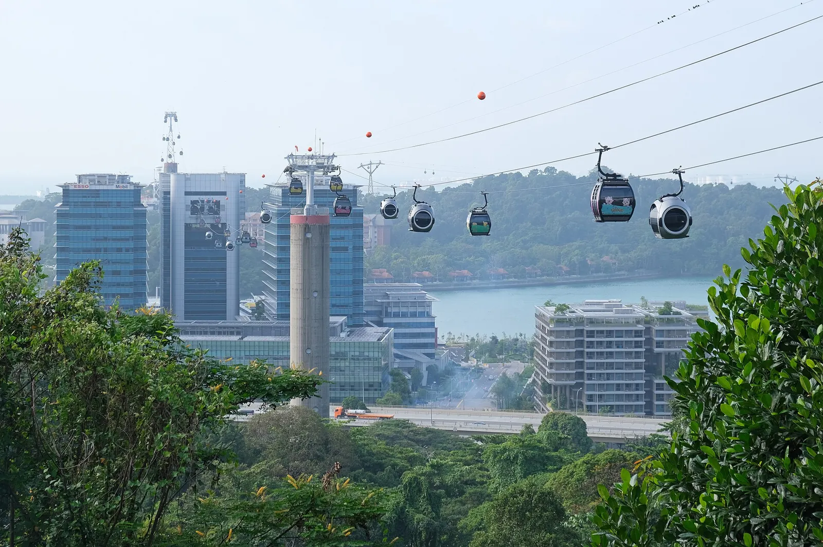 The Singapore cable car to Sentosa