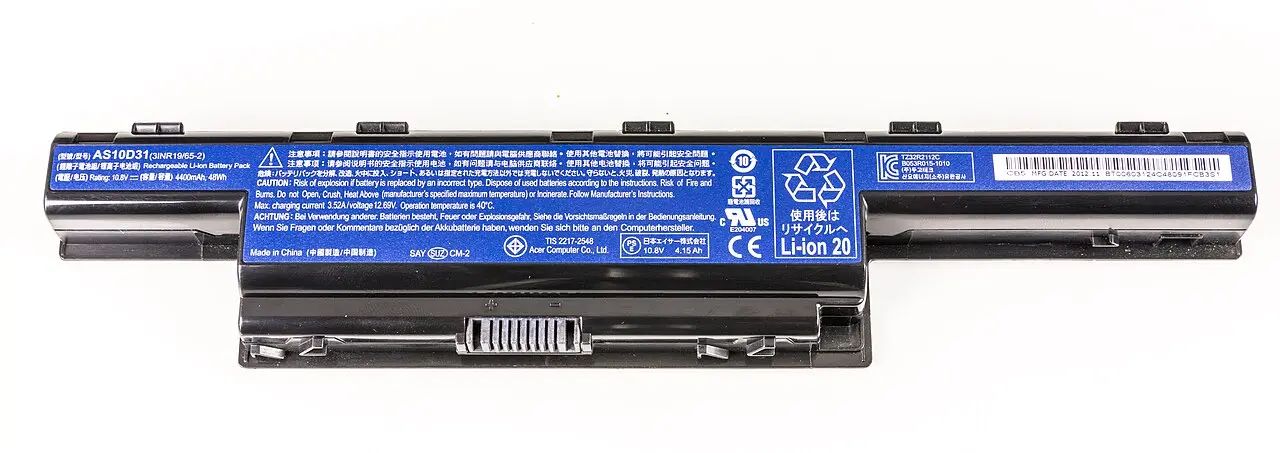 A lithium-ion laptop battery pack