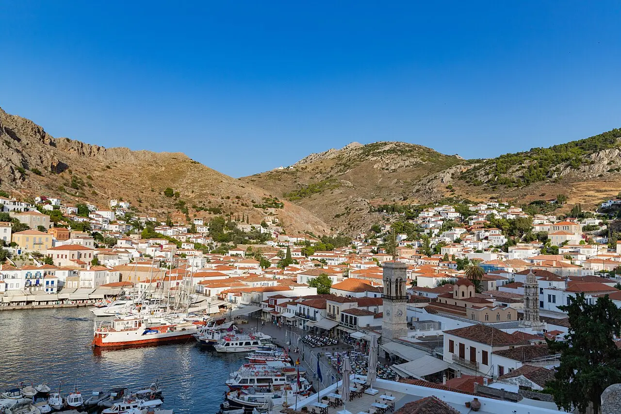 The car-free harbour of Hydra